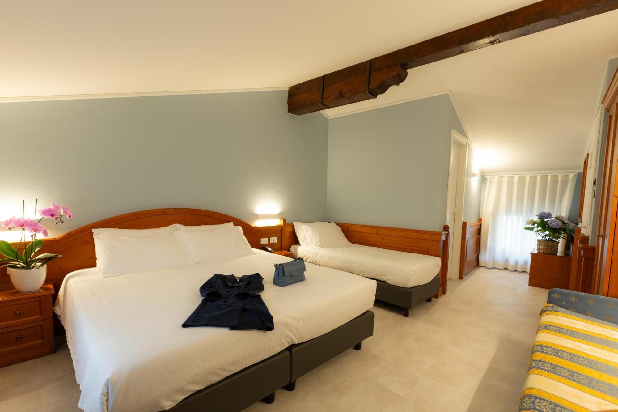 Hotel Locanda Al Pomo D'Oro Чивидале-дель-Фриули Экстерьер фото