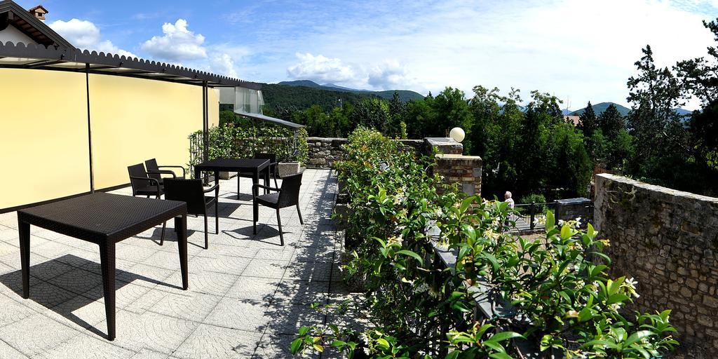 Hotel Locanda Al Pomo D'Oro Чивидале-дель-Фриули Экстерьер фото